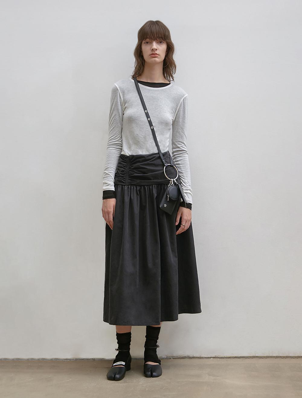 YOKE FLARE SKIRT [BLACK]
