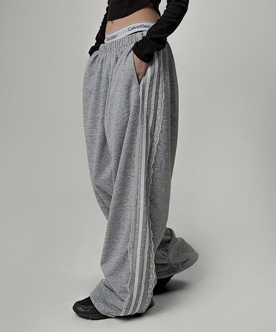 트레샤 레이스 트랙  와이드 밴딩 팬츠 LACE TRACK WIDE BANDING PANTS