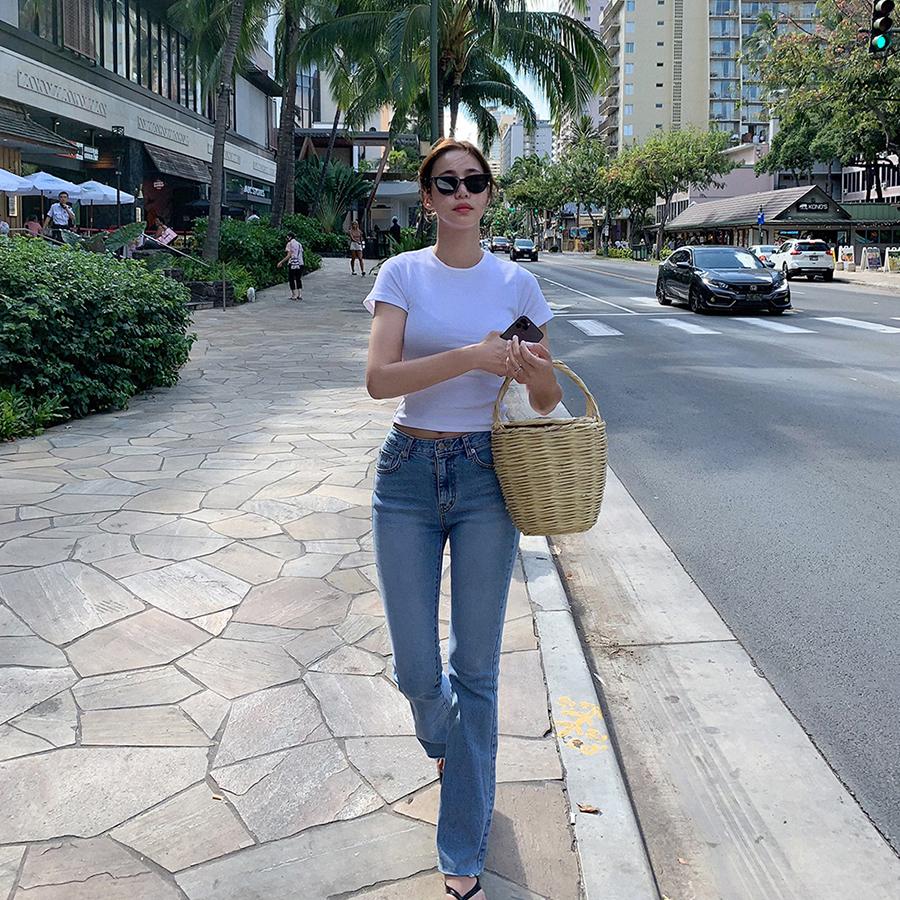 인더 부츠컷 데님