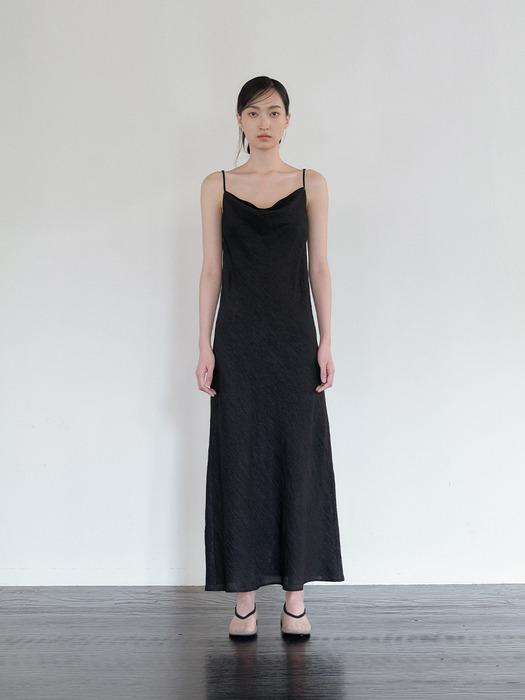 PLEAT DRAPE SLIM ONE-PIECE_BLACK