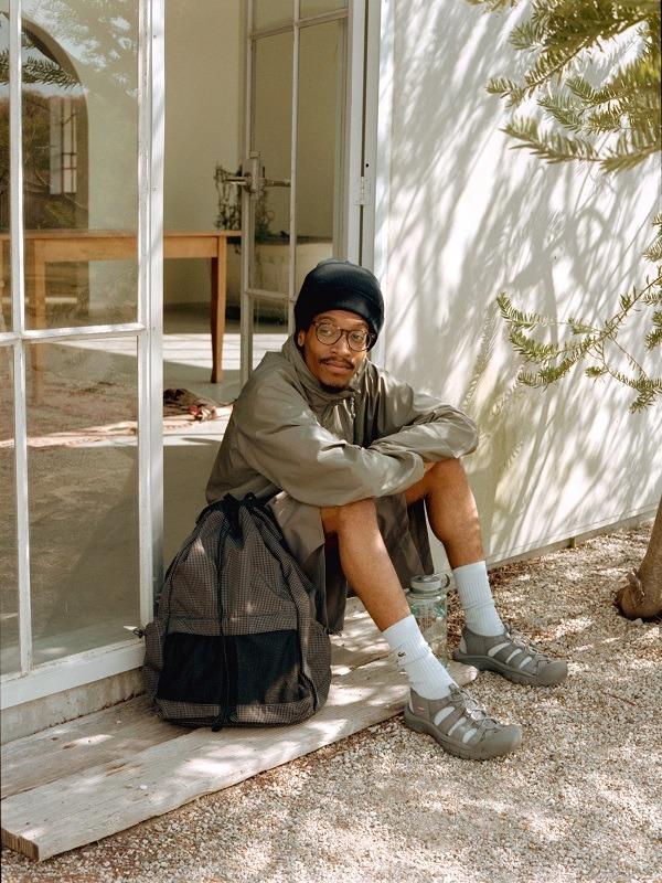 WARENFAUS 'DISCOVERY PACK\' - GRID BLACK