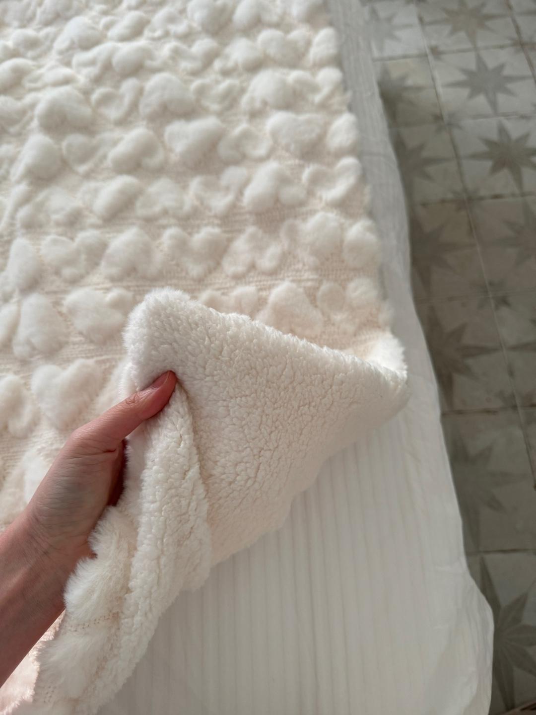 양면 하트 블랭킷 (겨울 이불)