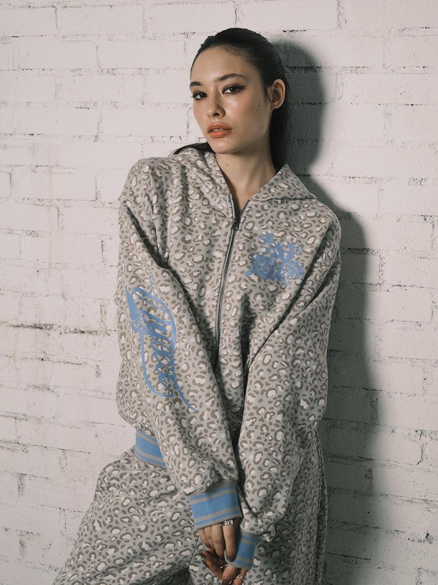 EMBLEM PRINTING HOOD ZIP-UP BEIGE