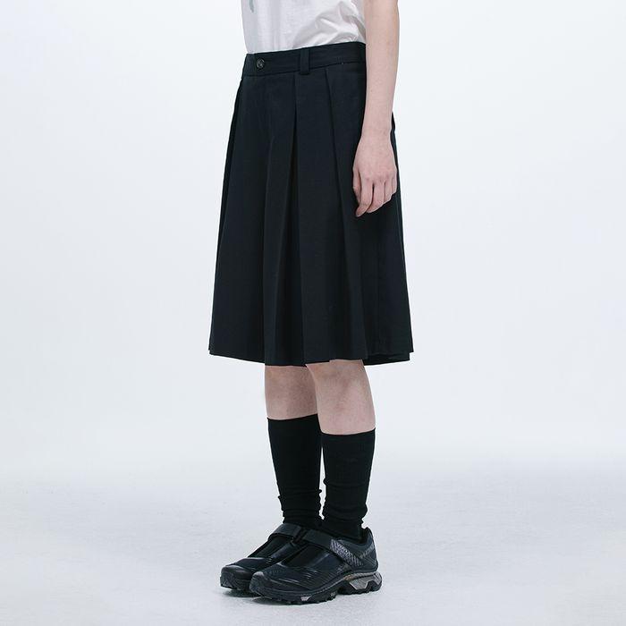 PLEATS SKIRT MIDI PANTS, BLACK