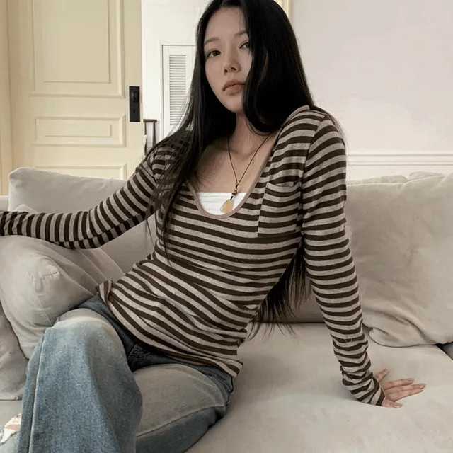 사피 빈티지 단가라 스트라이프 카라 긴팔 티셔츠