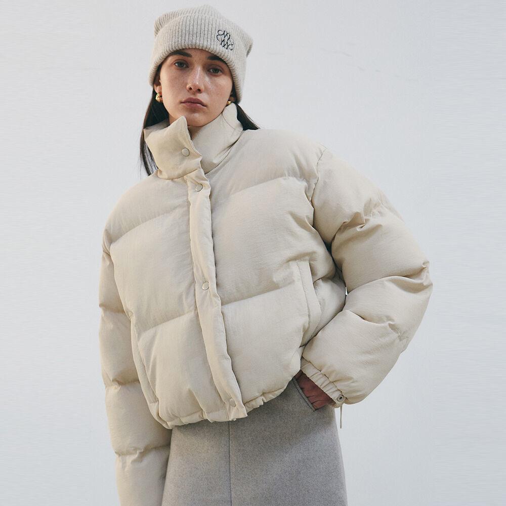 HIGHNECK PUFFER SHORT PADDING_CREAM BEIGE