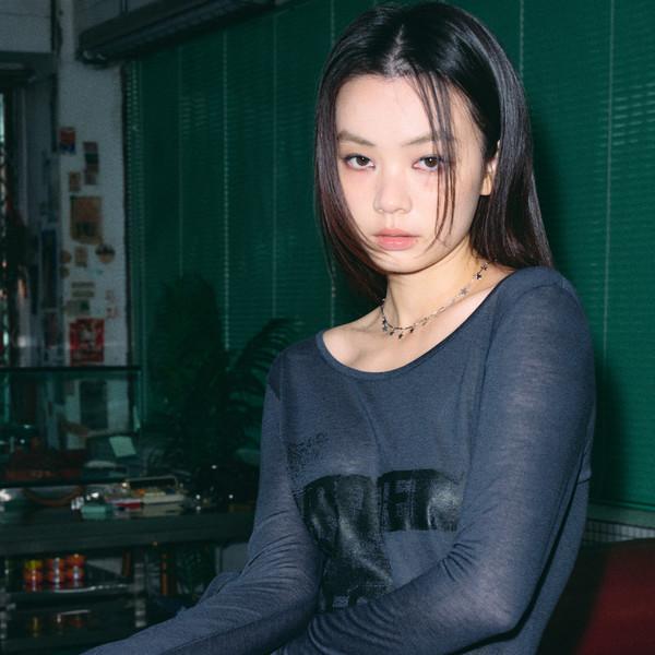 로우트 시스루 보트넥 롱 슬리브 [프로스트 그레이]