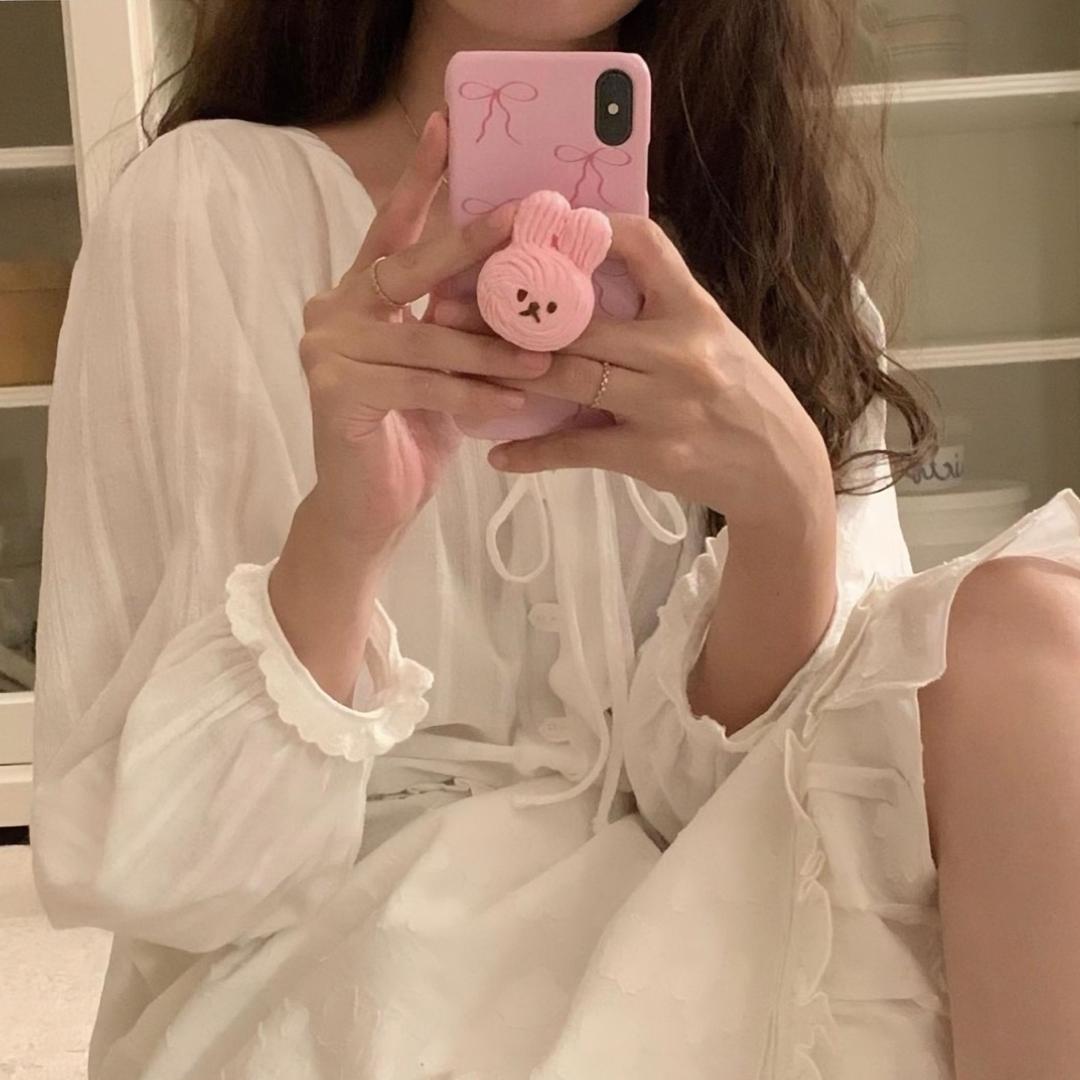 Meringue bunny cookie griptok (맥세이프 추가)