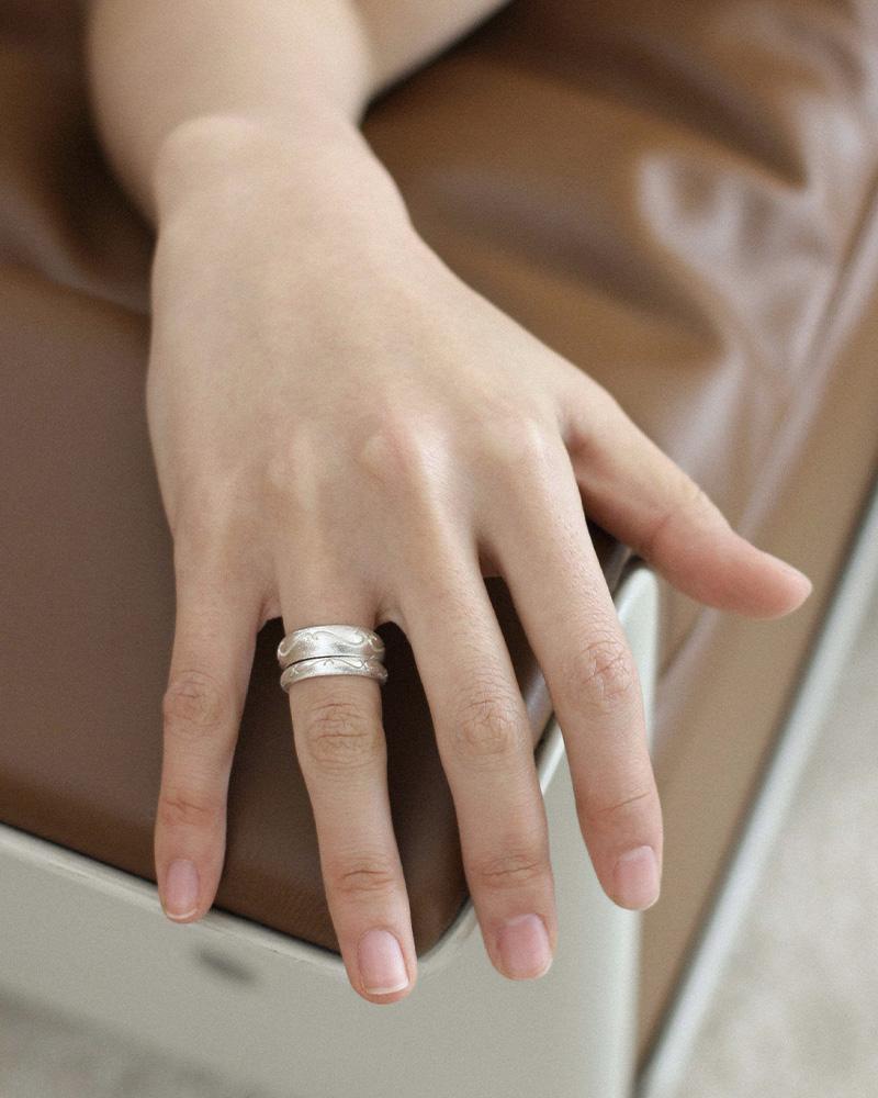 Wallpaper ring (bold)