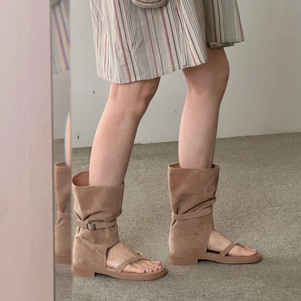 Tilbury flip flop boots