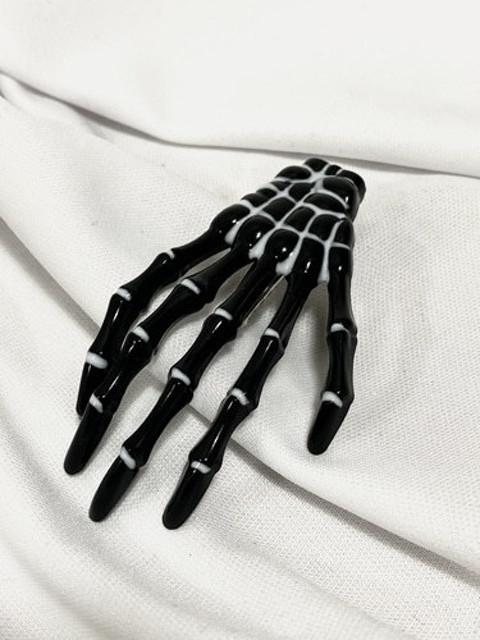 블랙 해골손 헤어핀 (1pc)