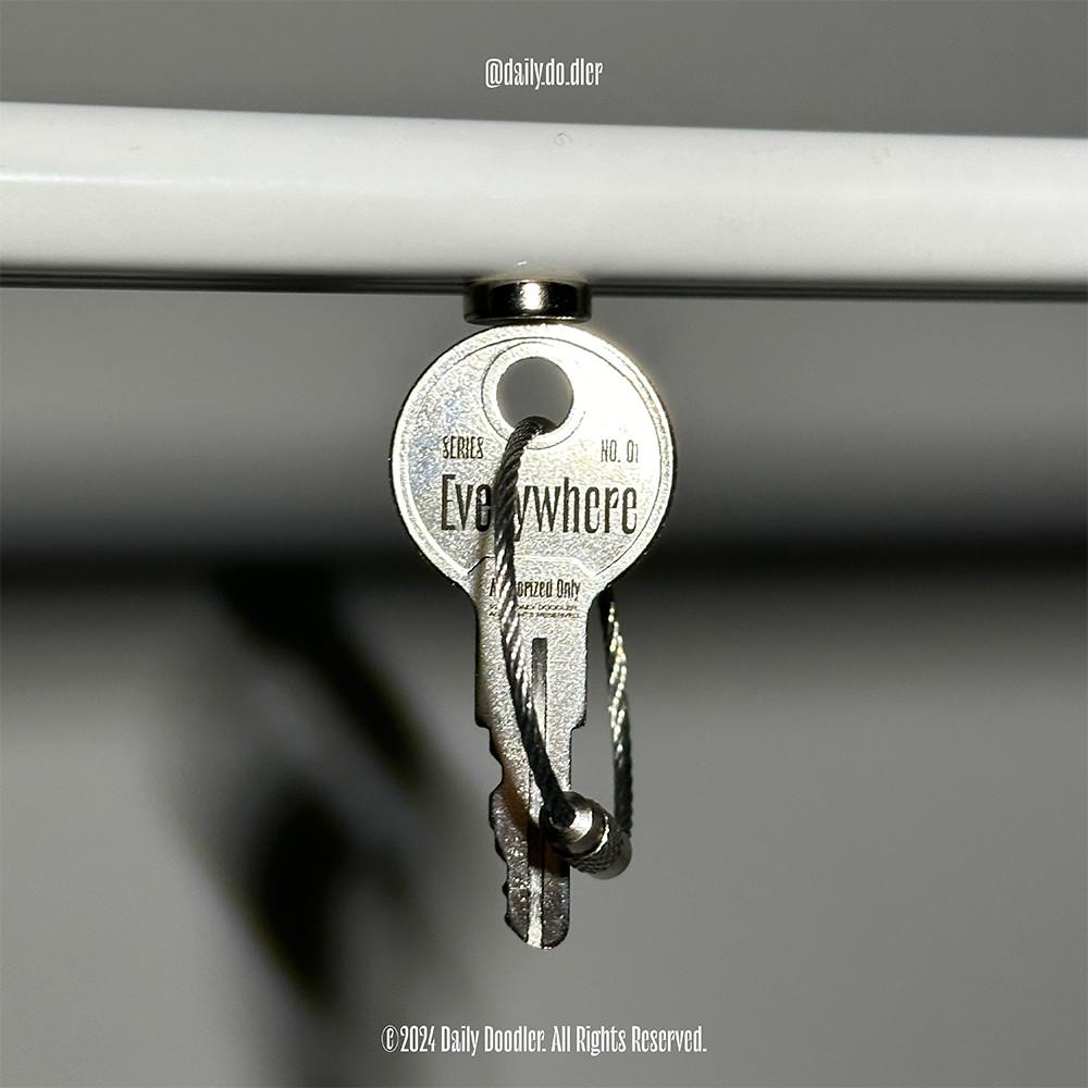 어디로든 열쇠 (Key to Everywhere) 키링
