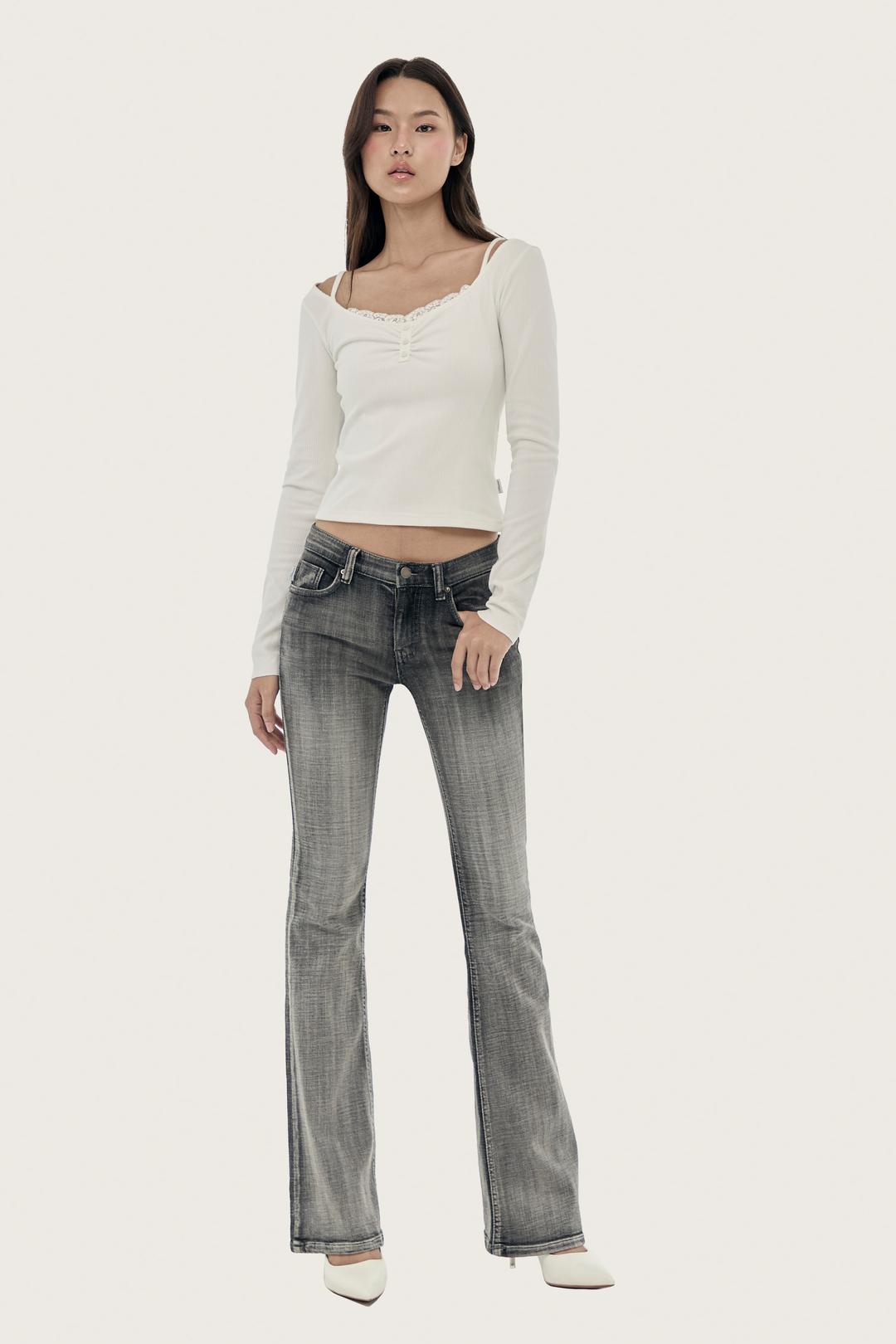 [ Pre-order ] Frosting semi-low rise jeans