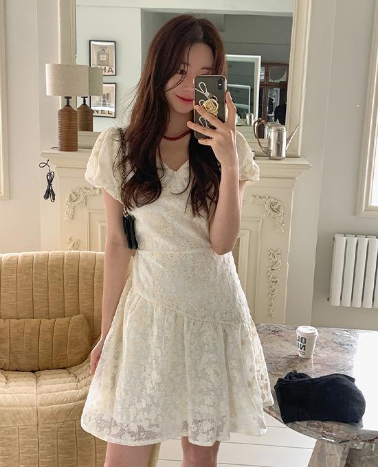 제이엘프 [another leeds] 시엘 플라워 미니 원피스  (데이트룩/페미닌룩/미니원피스/브이넥/꽃원피스/패턴원피스/휴양지/여행룩/페스티벌룩)