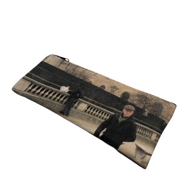 der Tisch, 001, Pencil case: park