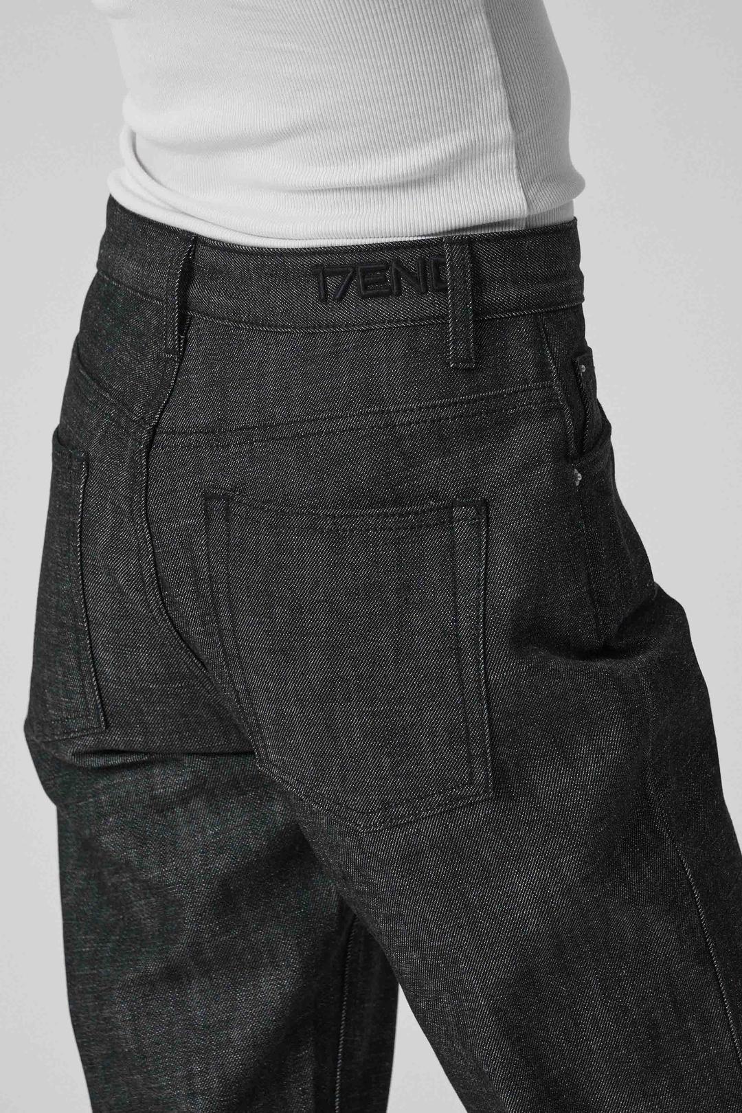 F 001 NON FADE JEANS BK