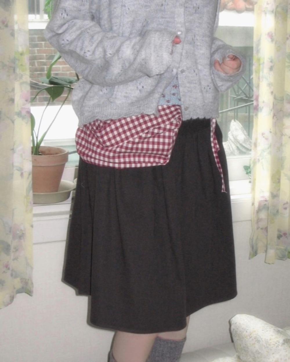 언버티 kitch checkered mini bag