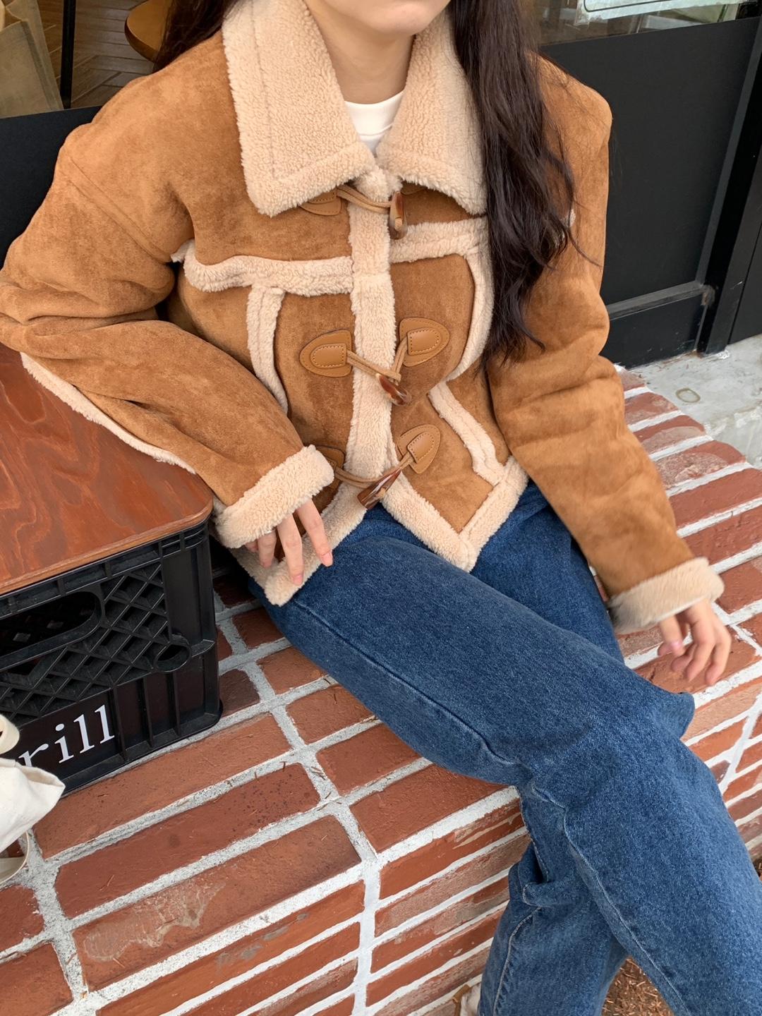 떡볶이 숏 무스탕