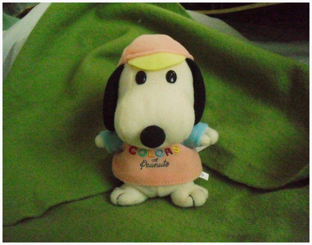 Snoopy 16 Colors of Peanuts