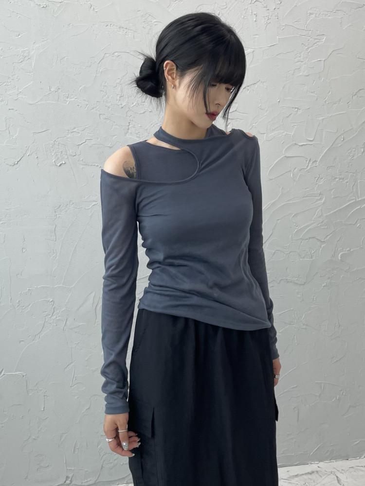 믹스 더블 컷아웃 레이어드 티셔츠