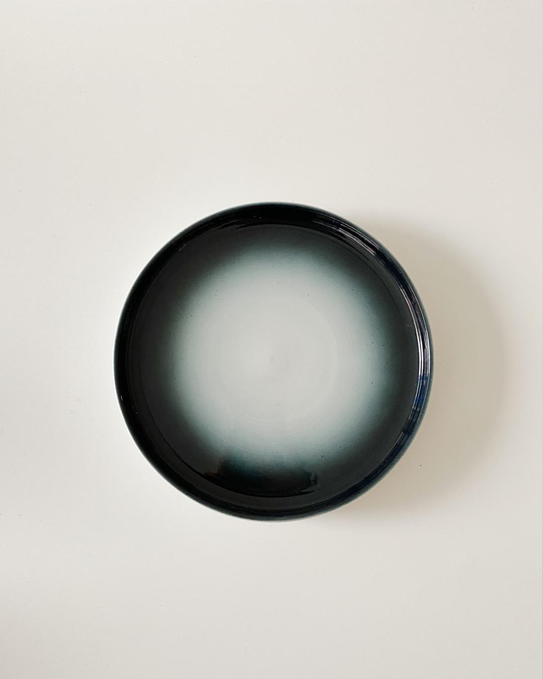Poy ceramics | Gredient Plate (black)