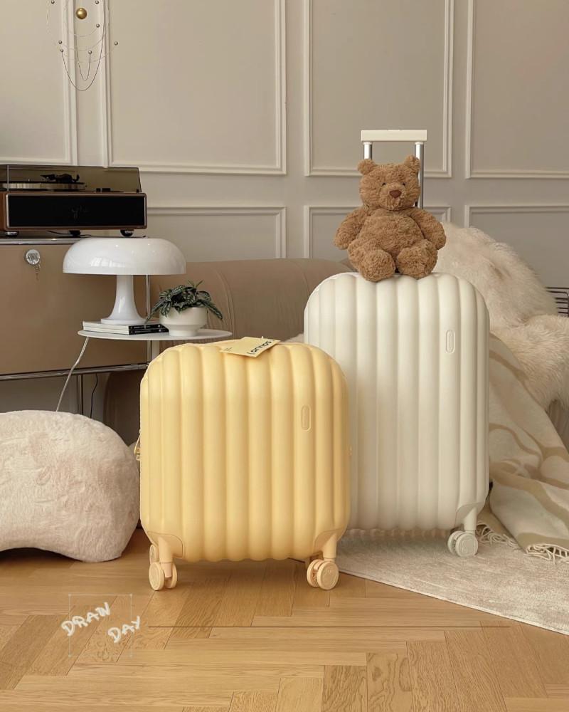 드로우데이 마들렌 미니 기내용 캐리어 20인치 여행용 기내 캐리어