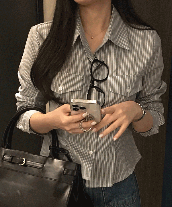 미무드 *당일발송*로에 핀턱 크롭 셔츠nb (4color)