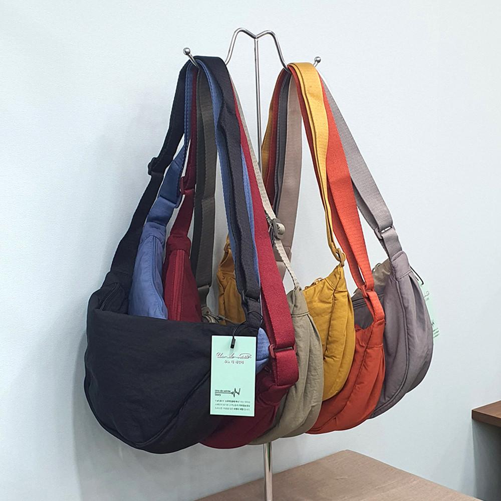 UDV 여성 반달 미니백 여행용 크로스백 여행 핸드폰 가방