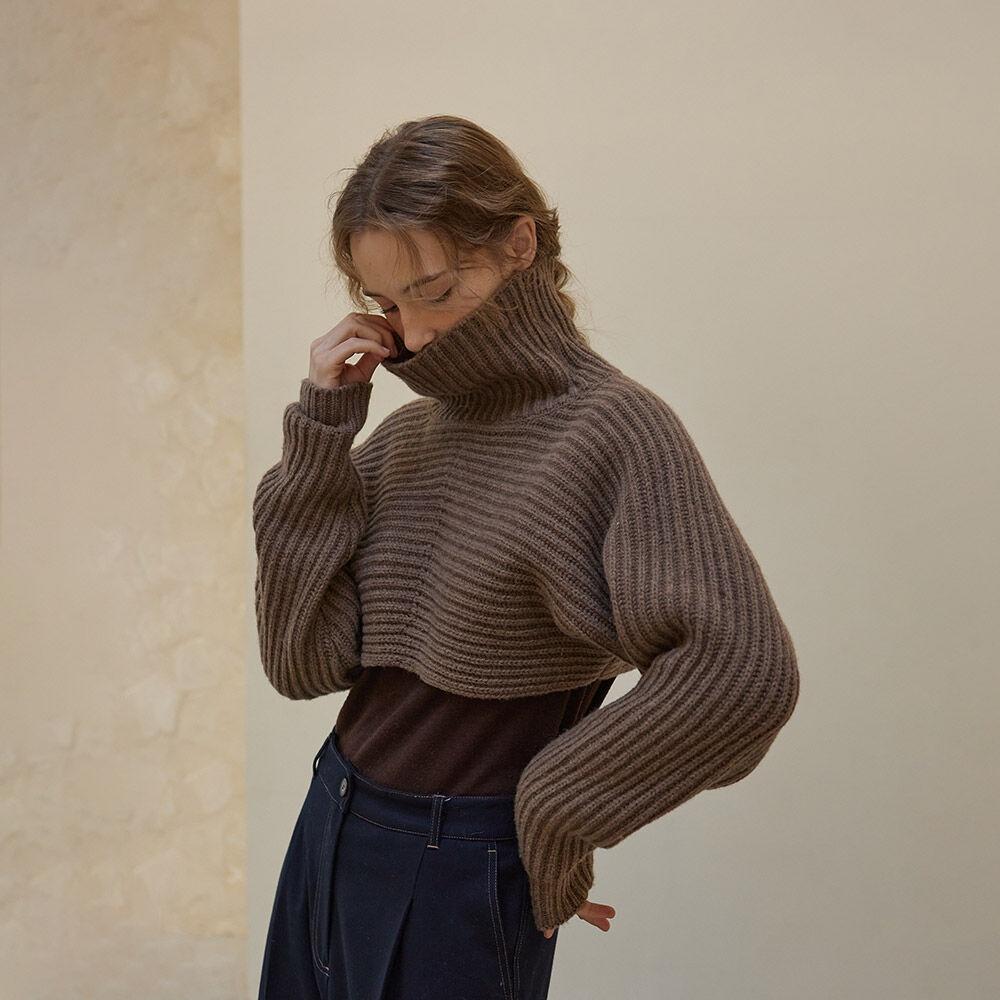 Half Cardigan Turtleneck Crop Top