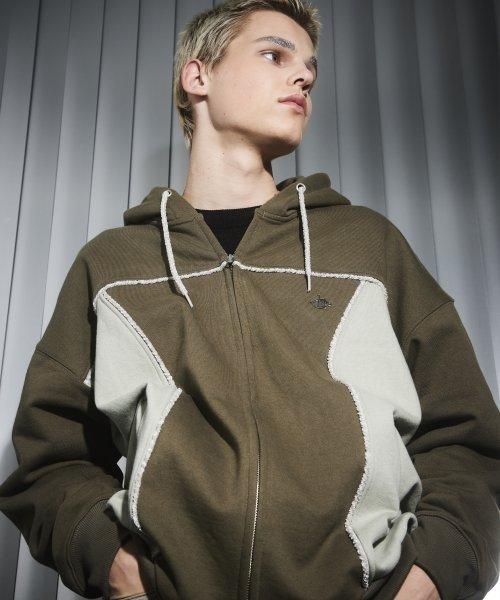 컬러 블락트 라인 후드 점퍼 (카키)