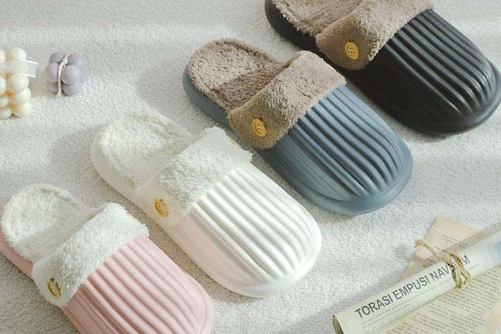 겨울 방한 쿠션 실내화 귀여운 슬리퍼 털신 털실내화 거실 실내용 사무실 층간 소음 방지