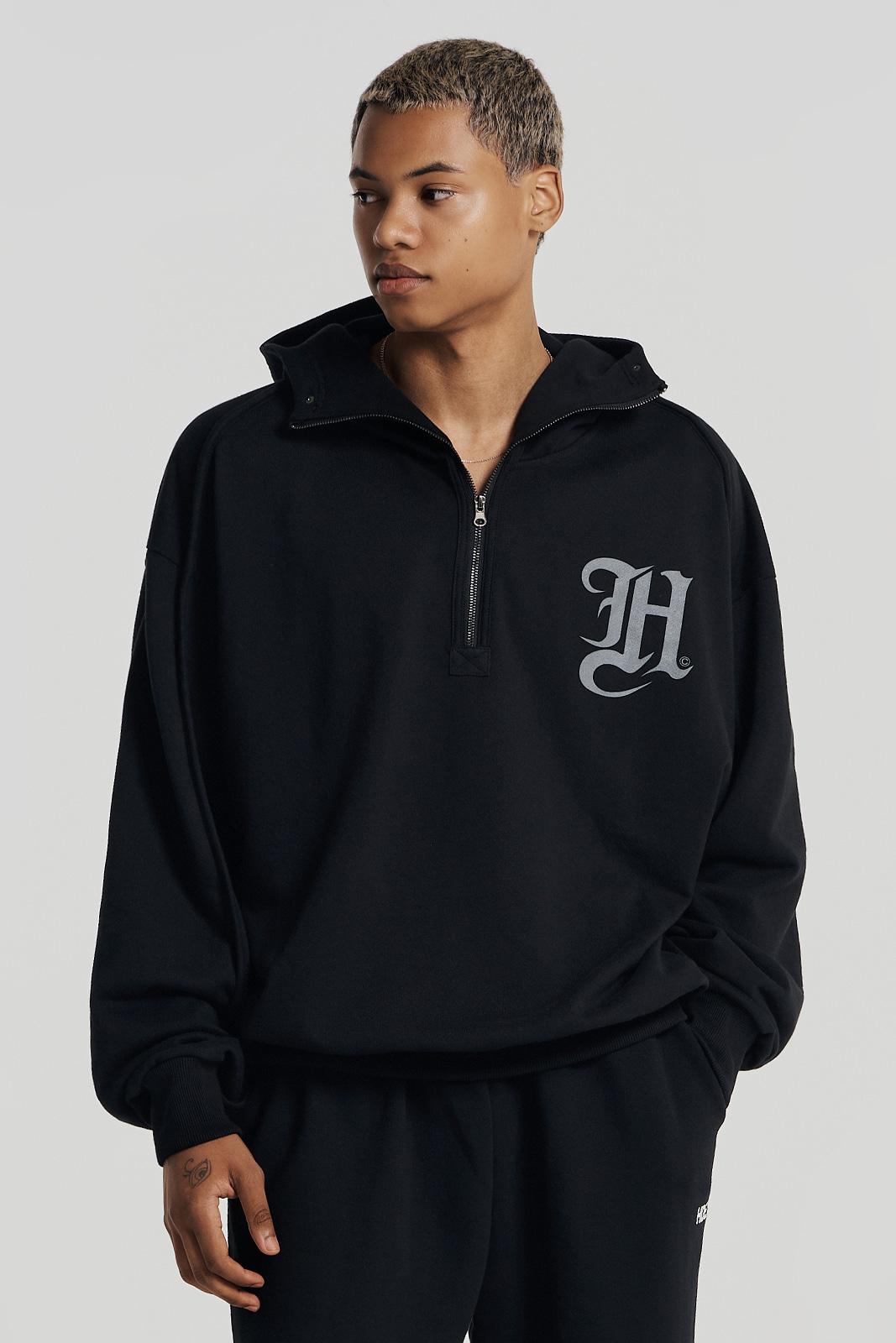 레터링 하이넥 후디 하프 집업 (Black)