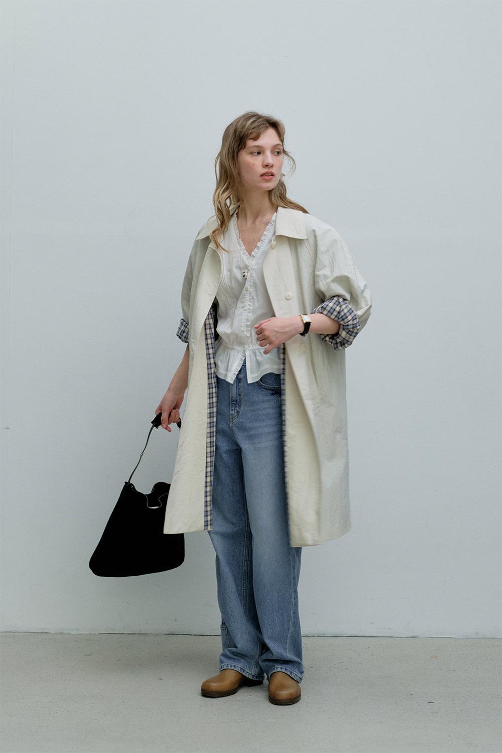 4th. Powder Trench Coat (cream)