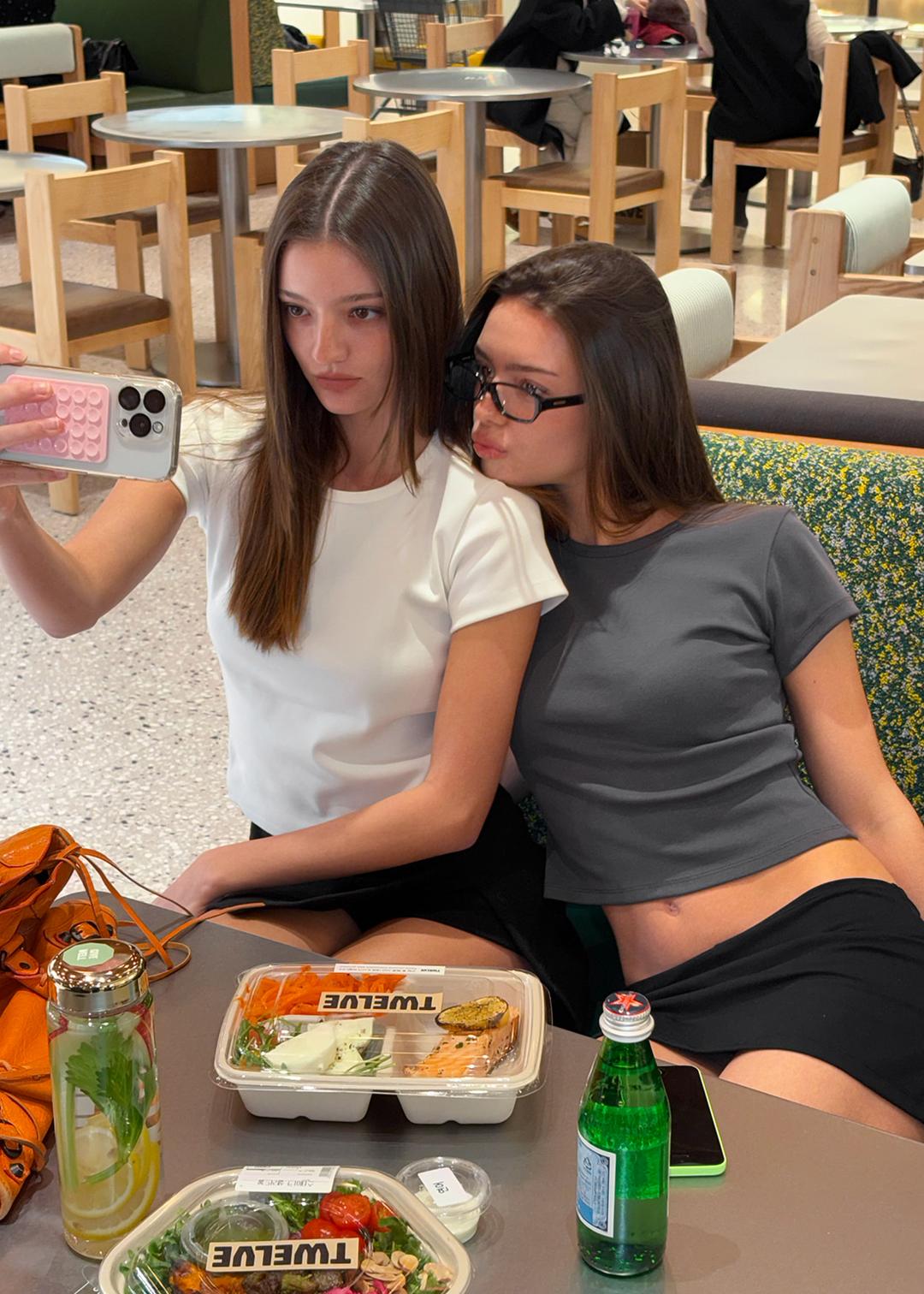 [B-BASIC] 텐션 스탠다드 라운드넥 베이비 반팔티 (2SIZE)