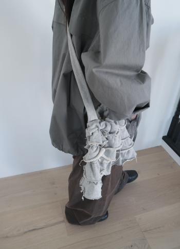 에프터먼데이 cancan frill bag (2c)