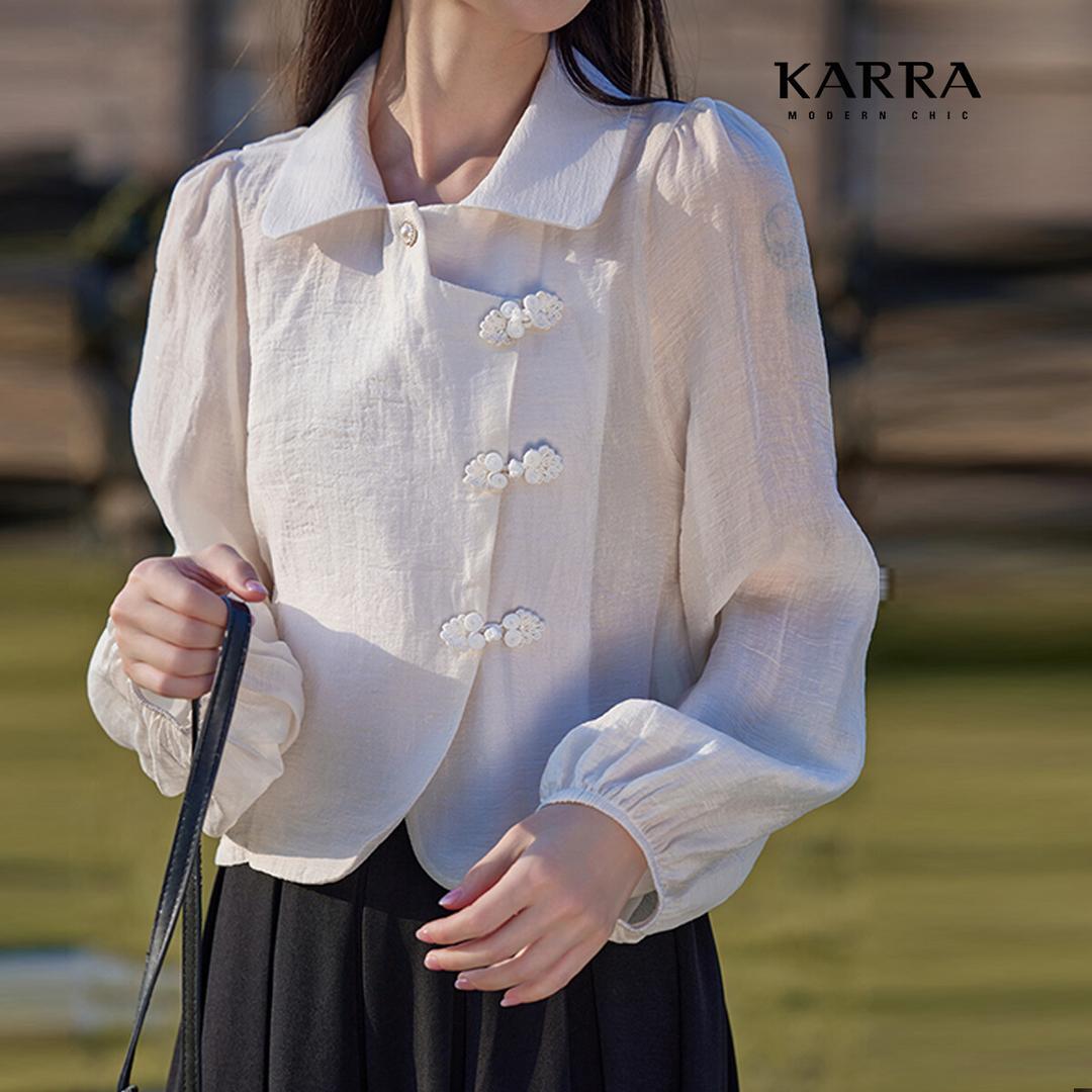 KARRA 플라워자수버튼블라우스_KB2FBL060C
