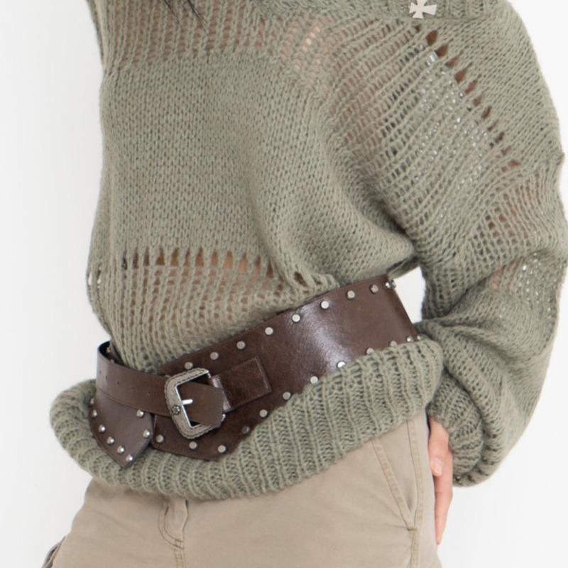 COWBOY STUD BELT (BROWN)