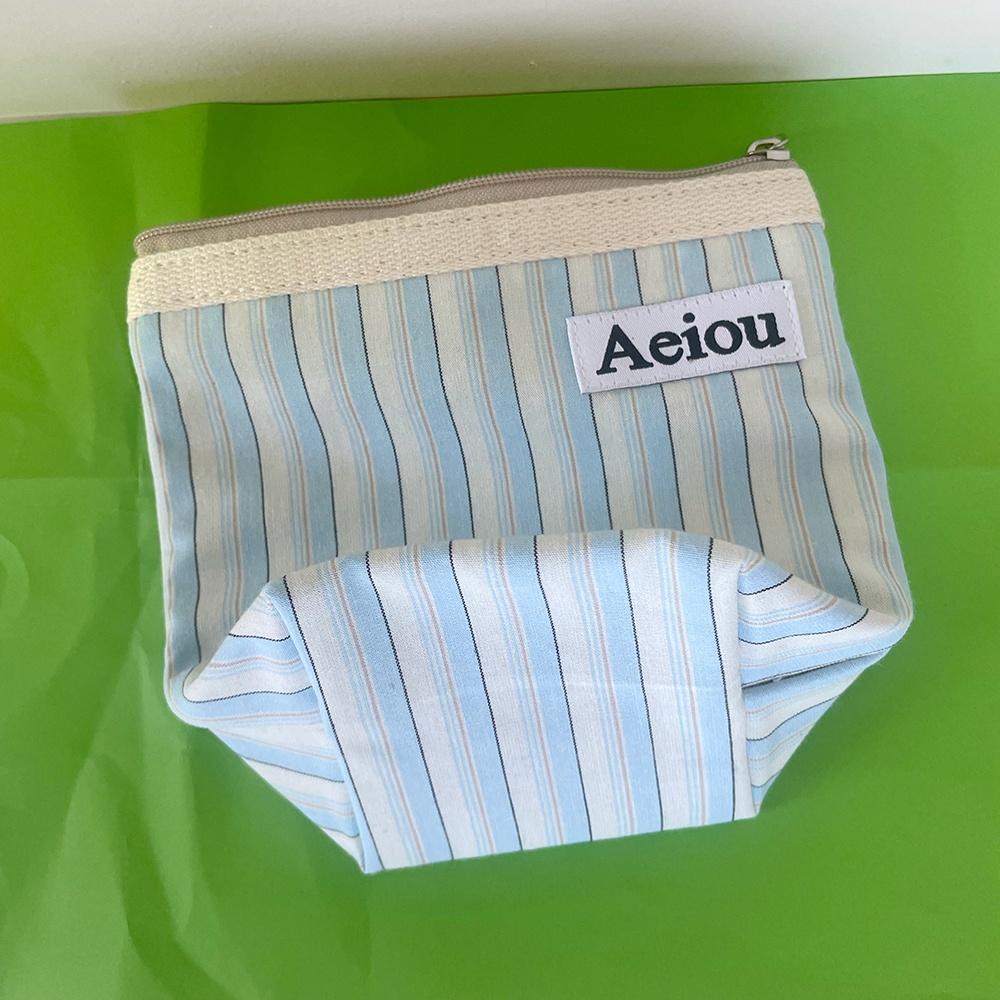 Aeiou Basic Pouch (M size) Candybar Stripe