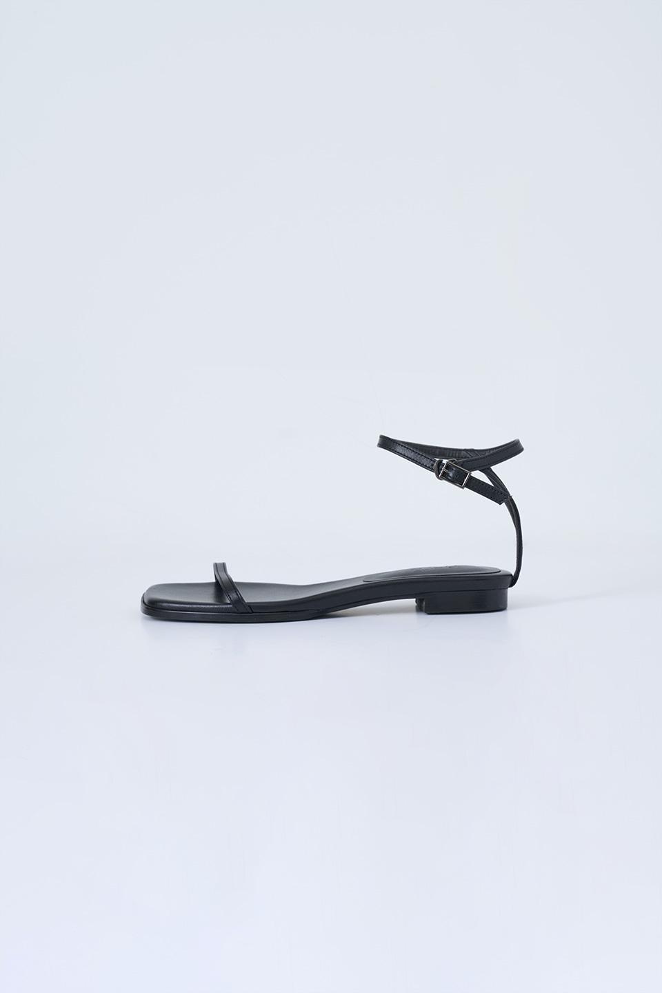 Line Strap Sandal_Black