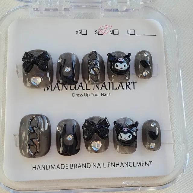 [당일발송] 산리오 블랙 쿠로미 짧은 숏 인조 손톱 수제 네일팁