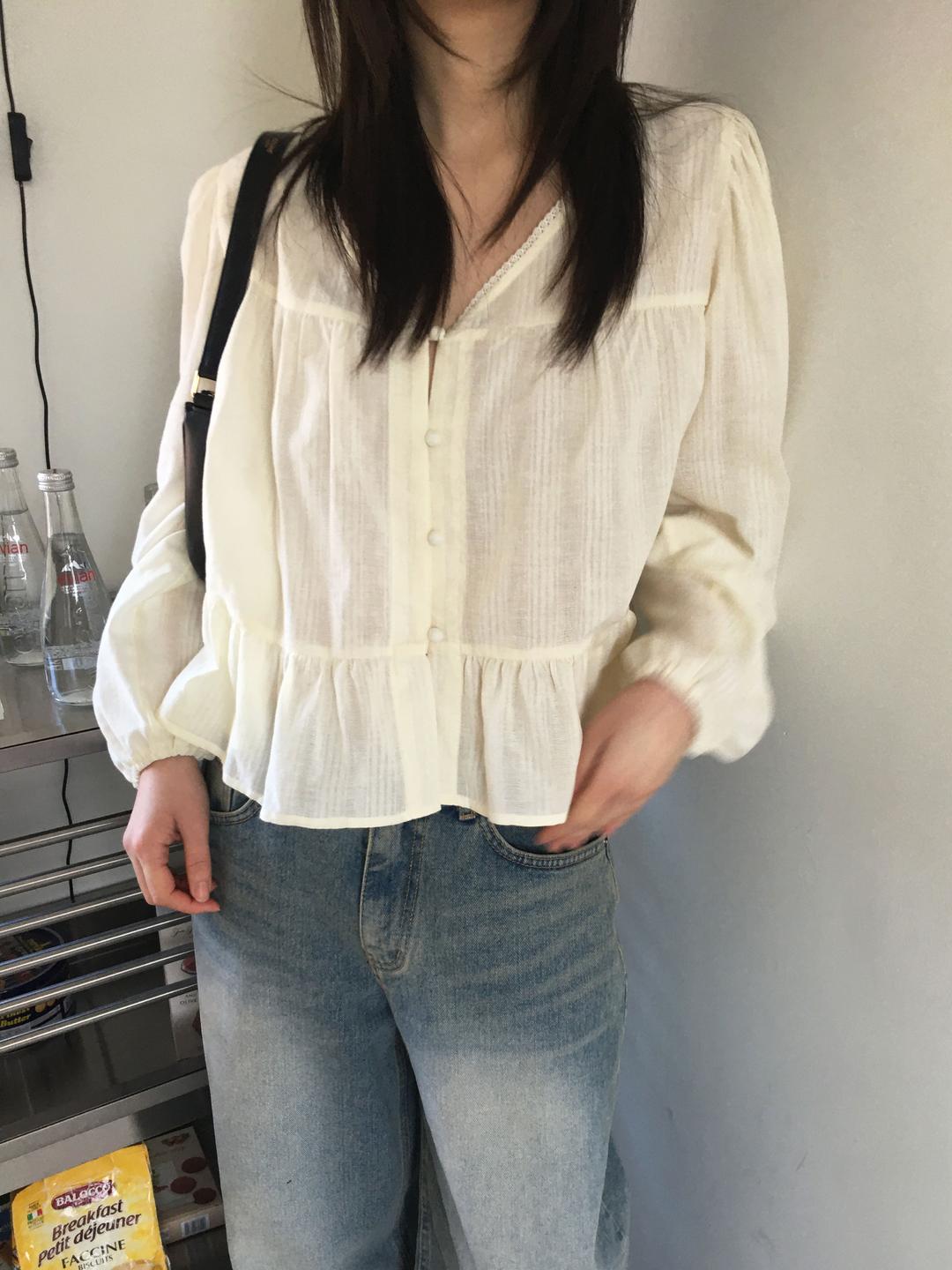 노비야카 Isabelle blouse (Ivory, cream)