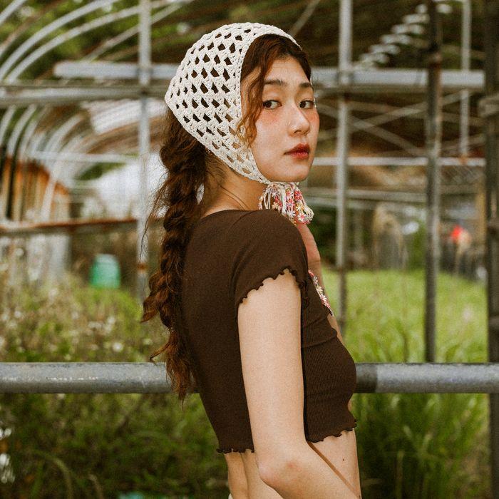 실버 포인트 크롭 티셔츠 (Brown)