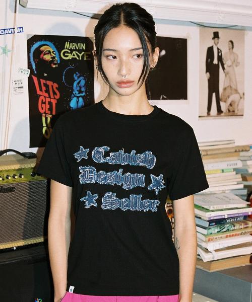 W RAWCUT APPLIQUE SS TEE BLACK(CV2EMFT518A)