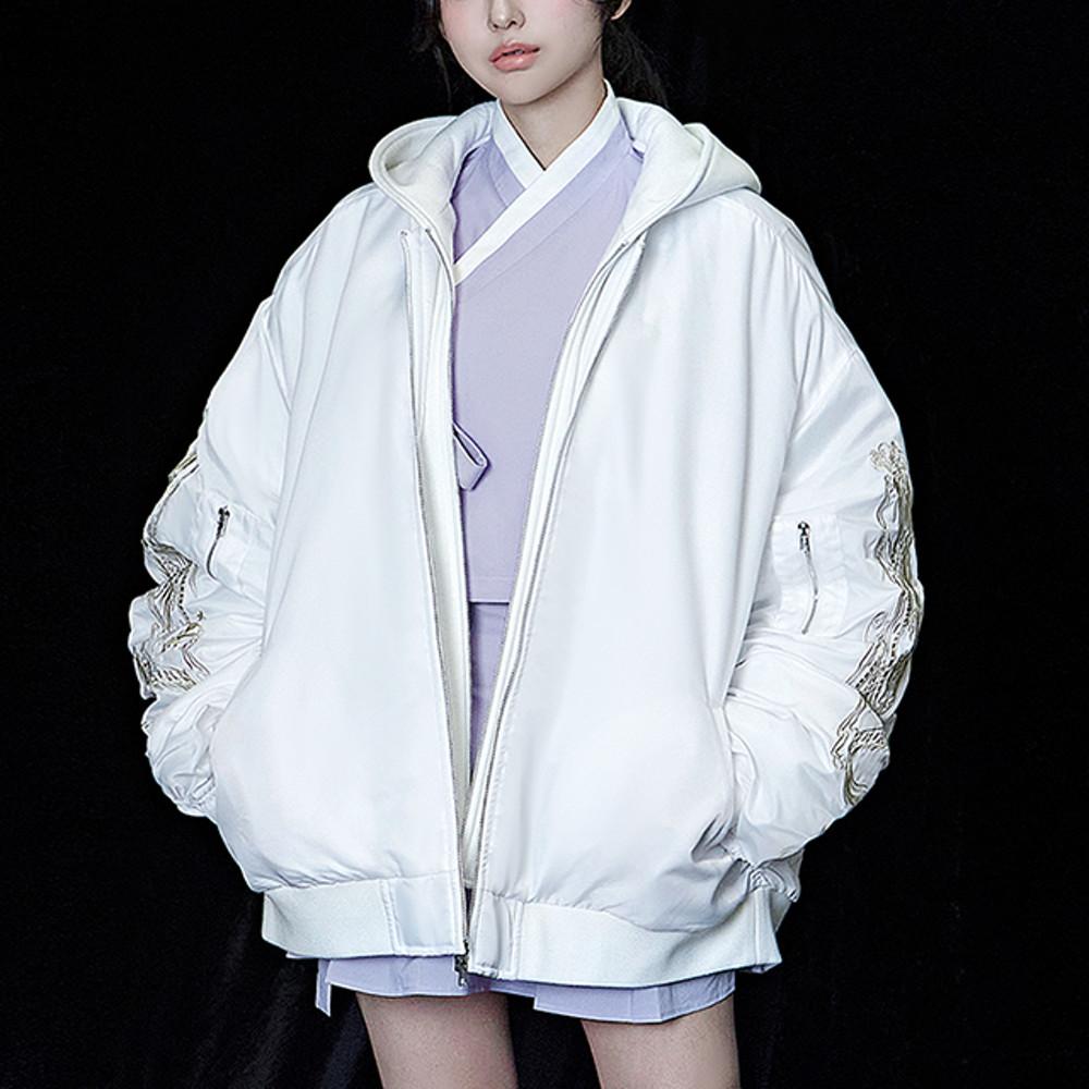 TM3 한 남여공용 오버핏 금룡자수 후드 항공점퍼 패딩 MA1 화이트