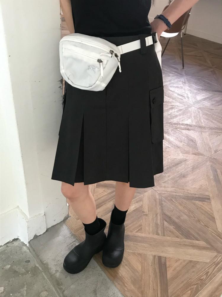 [막장SALE] 위아 슈비 카고 스커트 2colors : DENOUN 드노운