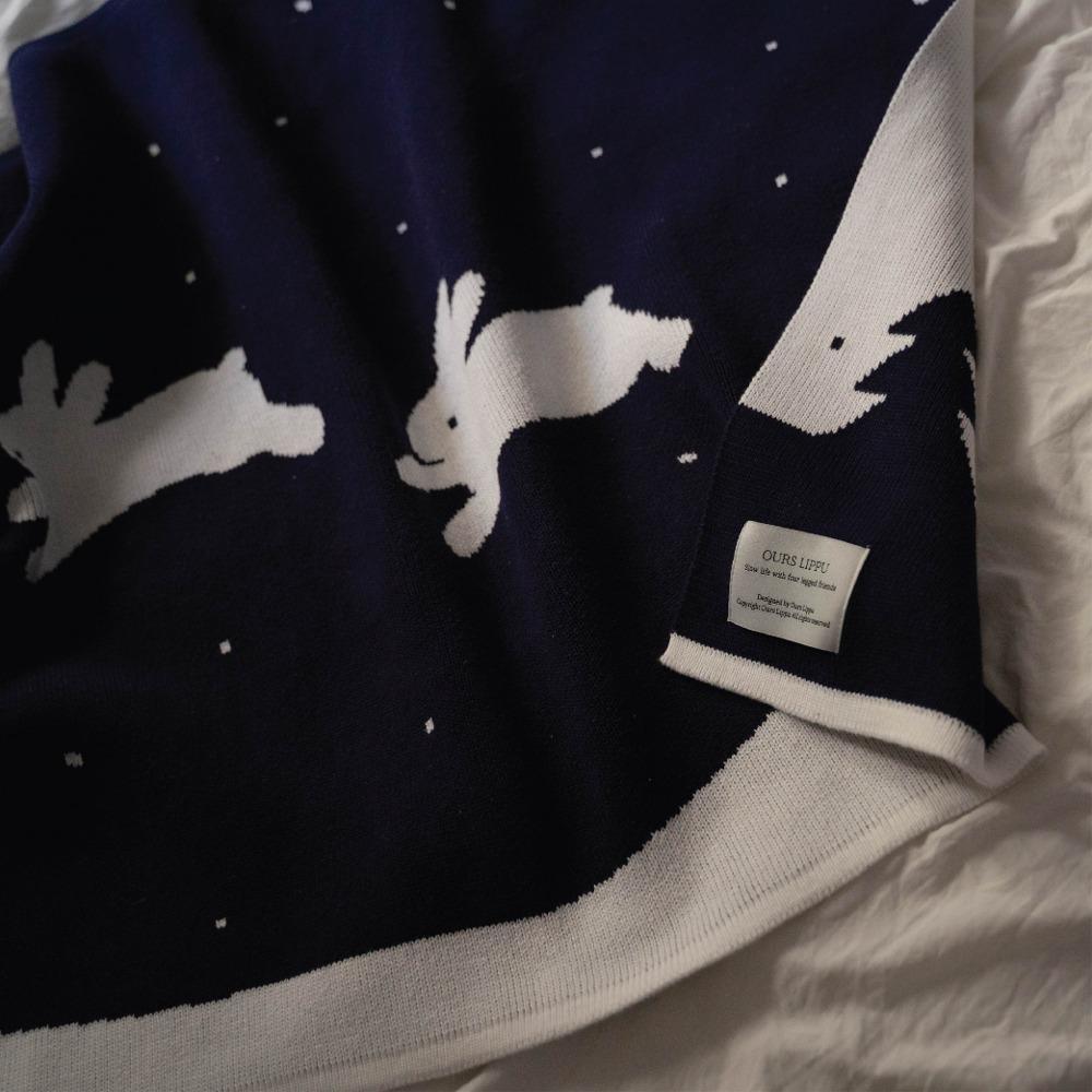 Winter Rabbit Blanket