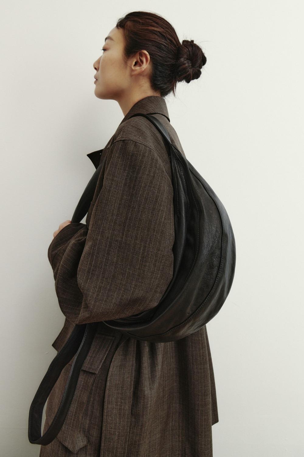 Medium Leather Arc Bag