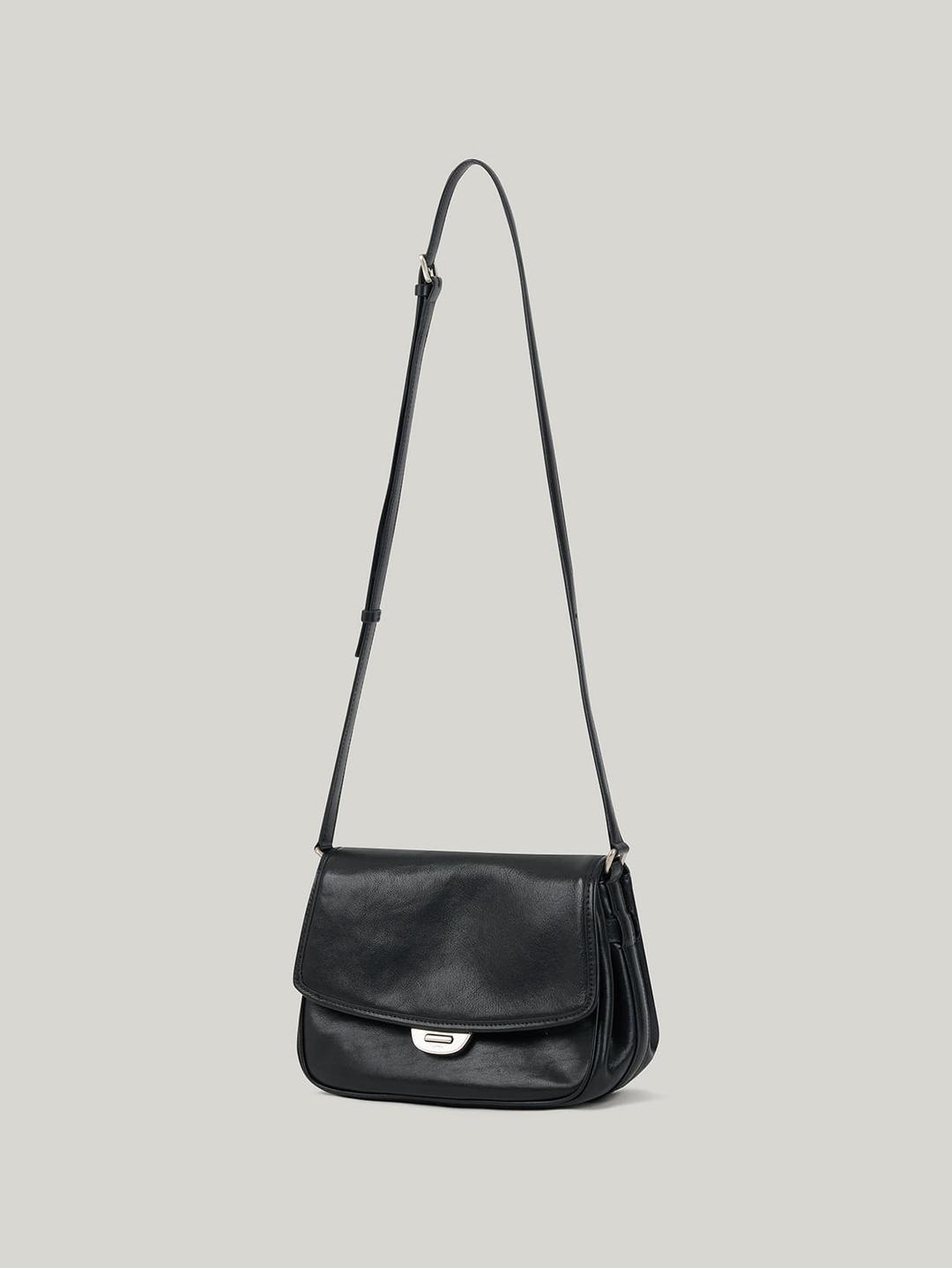 BLEP CROSSBODY BAG (SOFT BLACK)
