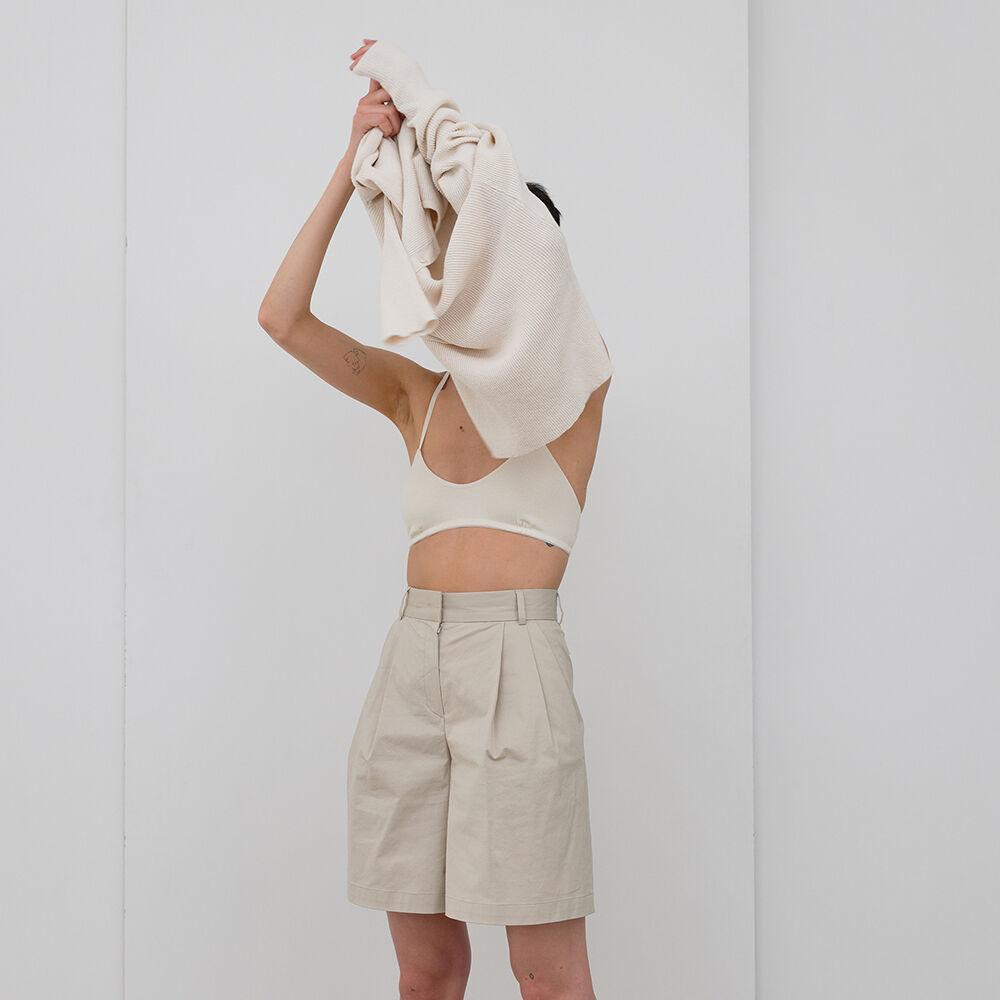 half pants (light beige)