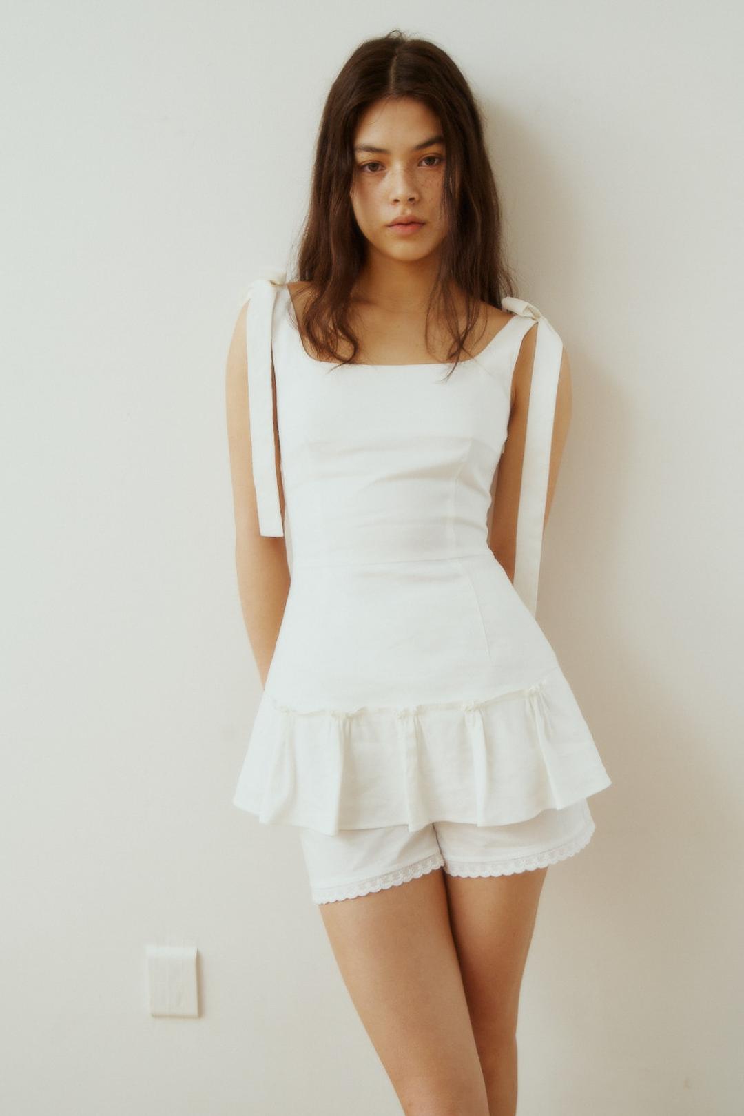LYLIA LINEN RIBBON TOP